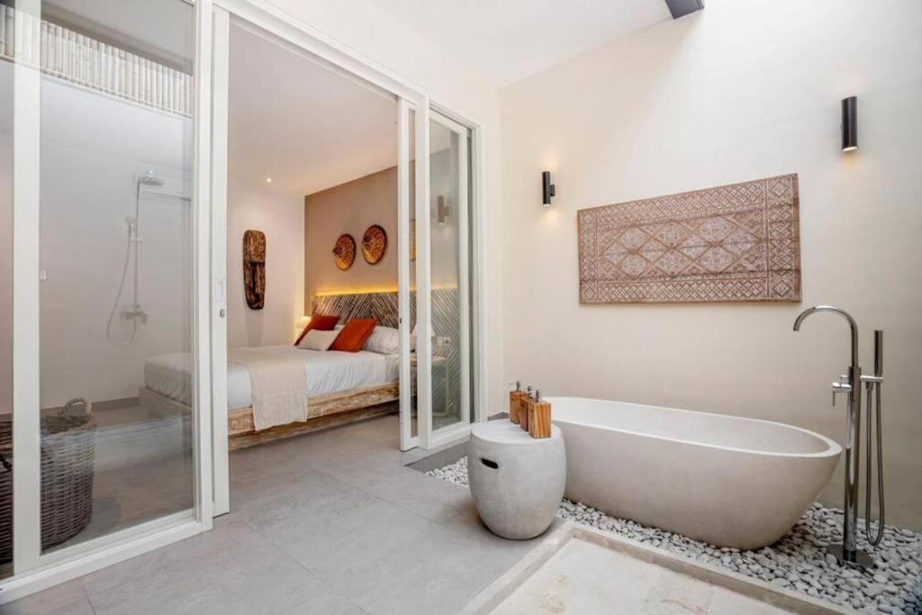 Yudhistira 5 Bedroom View Cyn Pousada *